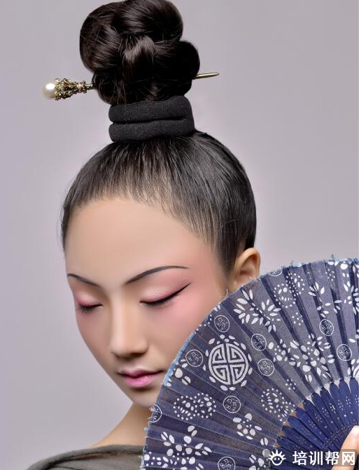 桂林免费美容培训