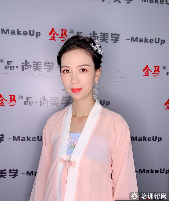 桂林政府补贴美容培训
