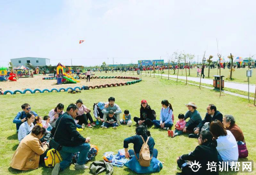 婴幼儿全托日托早教幼儿园托班