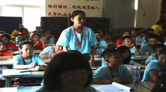 张嘴就来青少年演讲与口才夏令营培训
