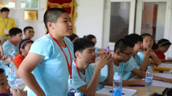 张嘴就来青少年演讲与口才夏令营培训