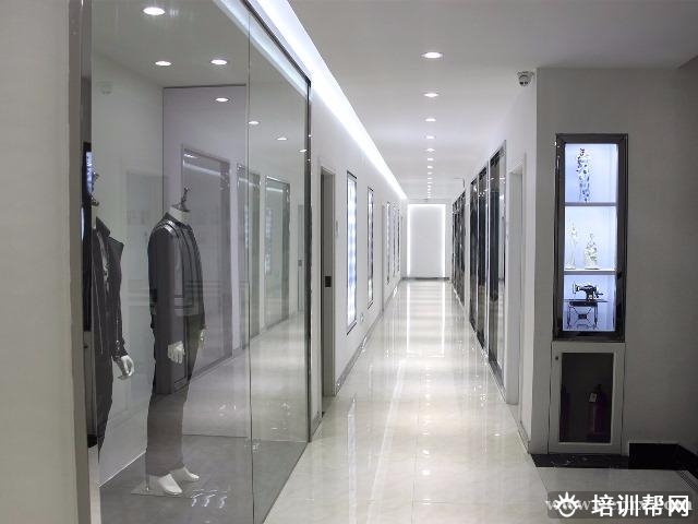 学校走廊