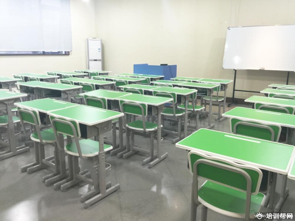 学校教室
