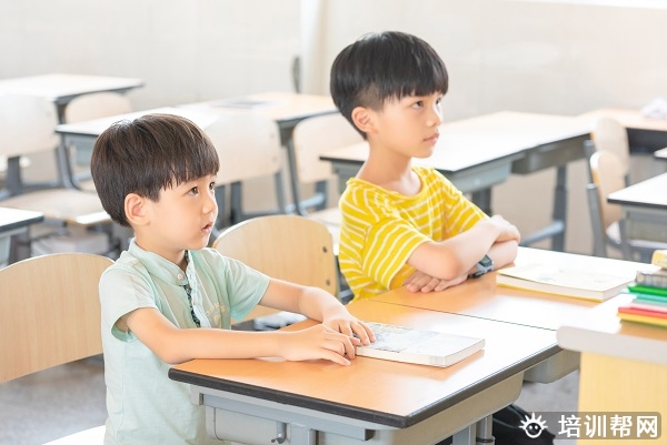 达坂城新东方【考研政治】线下课程培训.