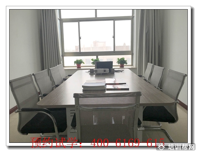 兴县传统师承培训班费用师承班。