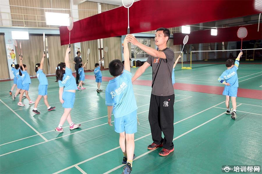 杭州羽毛球夏令营