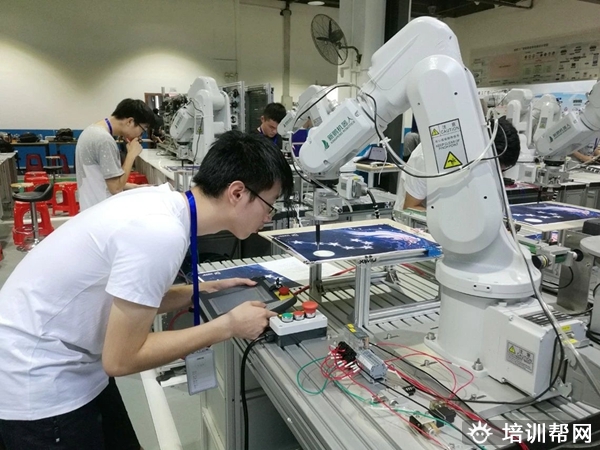 工业机器人plc