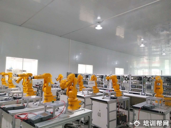 佛山工业机器人plc培训价格,推荐就业。