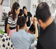 头屯河眼镜定配工证书