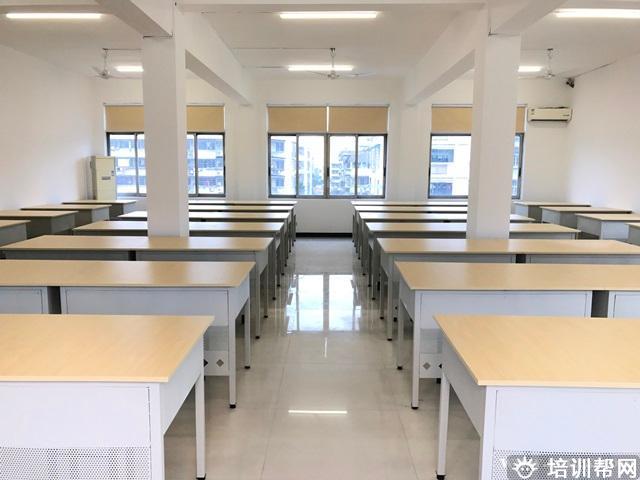 学校环境