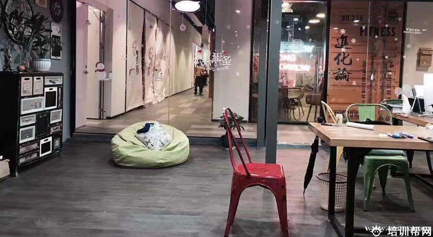 杭州极意教育