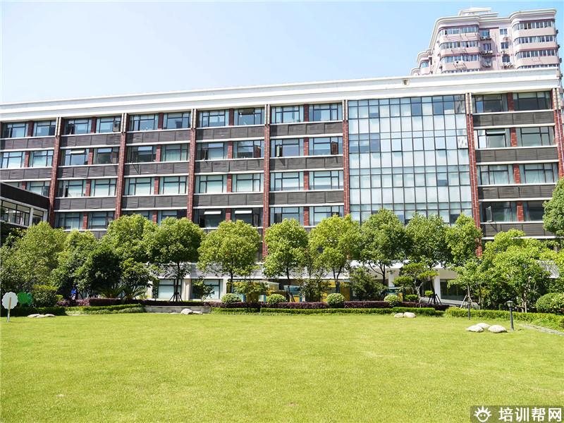 学校环境