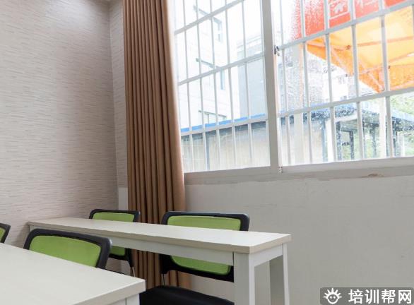 学校环境