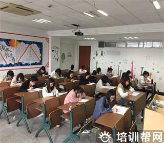 学前教育本科招生
