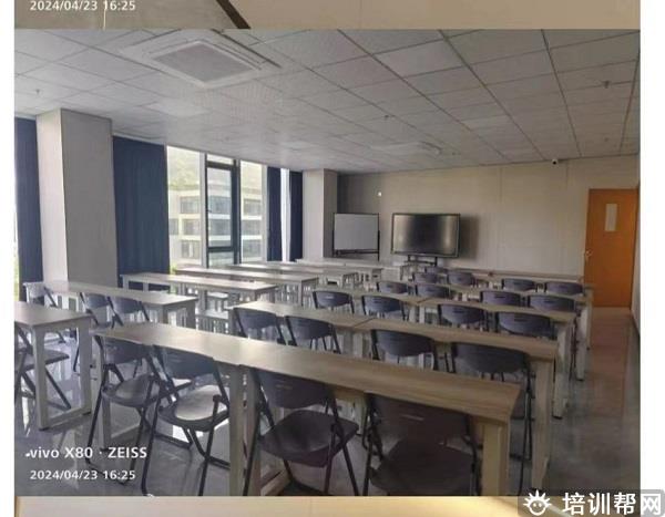 校区环境