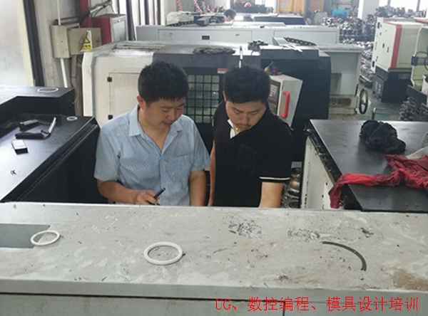 鹿城产品设计编程培训课程