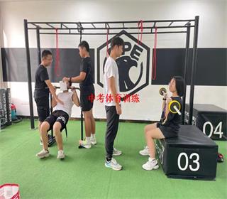 厚街立定跳远哪家强，东莞菁英体育