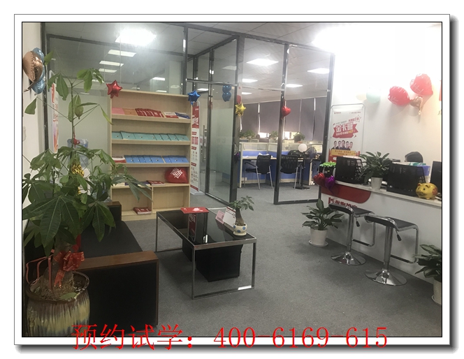 交城传统师承培训多少钱师承班。