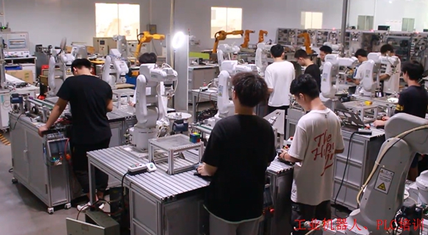 遵化市电气PLC专业培训,推荐就业。